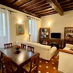Pinti 12